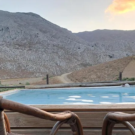 منزل ريفي Wooden House At The Mountain-private *