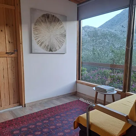 Wooden House At The Mountain-private منزل ريفي